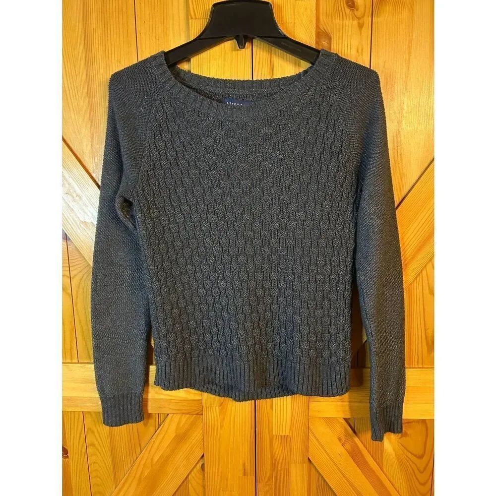 Aeropostale Gray Pullover Knit Crew Neck Sweater Size Small (8900)